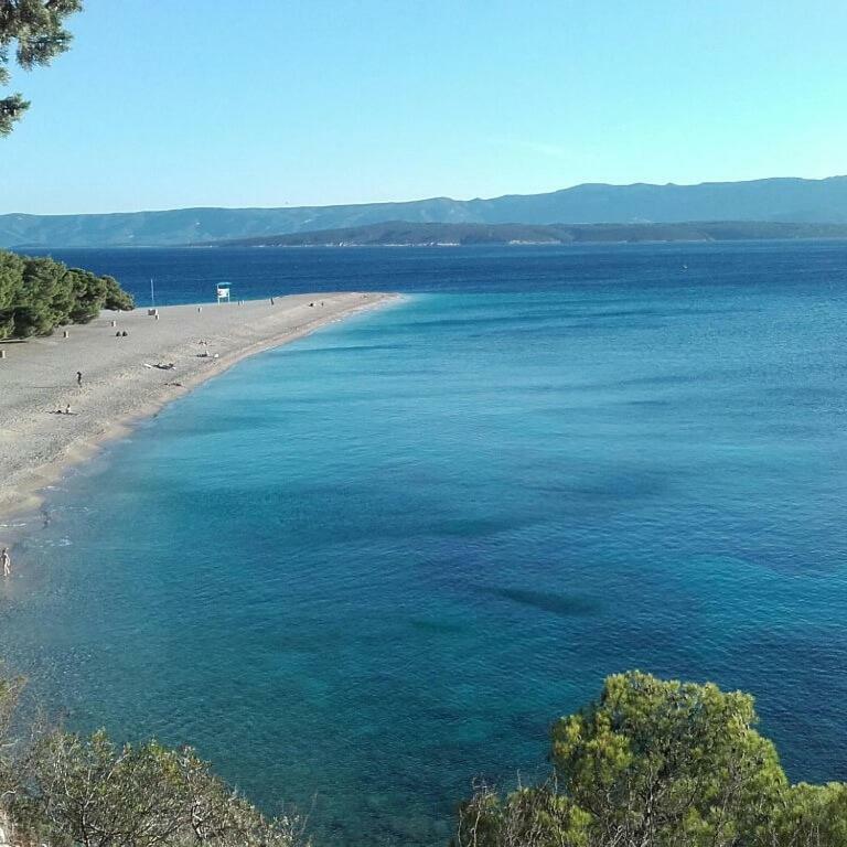 Apartman Hibiskus Bol Bagian luar foto